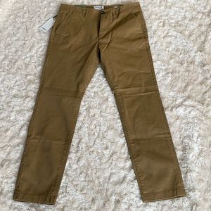 Goodfellow chinos